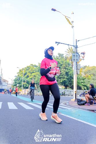 Race photo from Smartfren Run 2025 