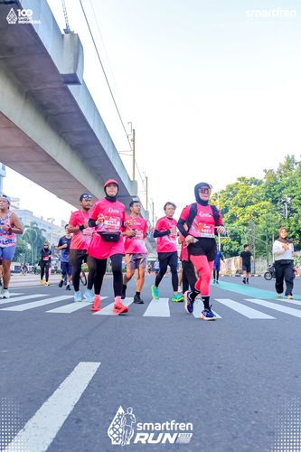 Race photo from Smartfren Run 2025 
