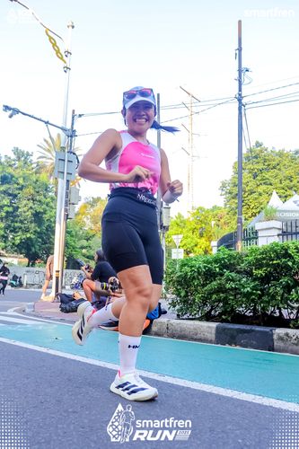 Race photo from Smartfren Run 2025 