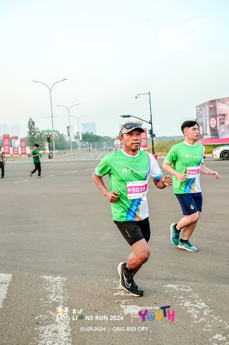 Race photo from BAF LIONS RUN 2024