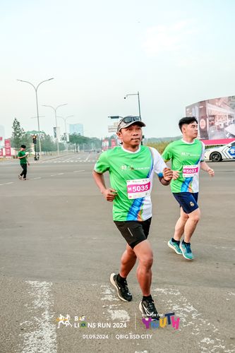 Race photo from BAF LIONS RUN 2024