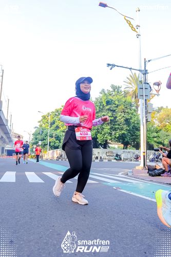 Race photo from Smartfren Run 2025 