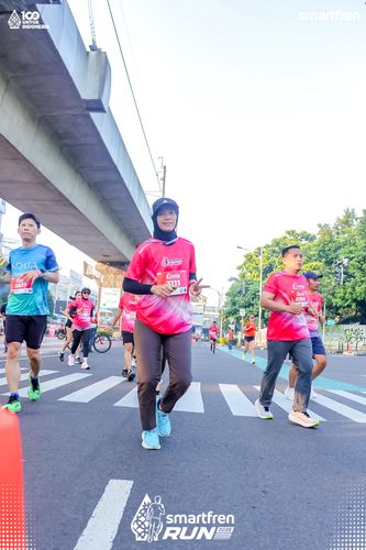 Race photo from Smartfren Run 2025 
