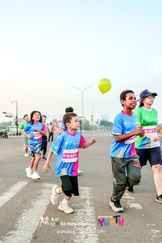 Race photo from BAF LIONS RUN 2024