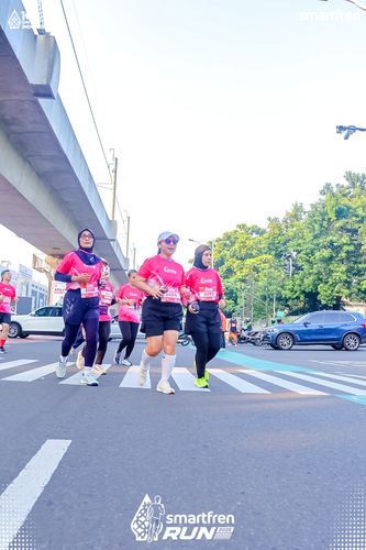 Race photo from Smartfren Run 2025 
