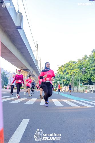 Race photo from Smartfren Run 2025 