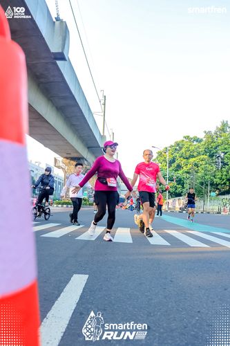 Race photo from Smartfren Run 2025 