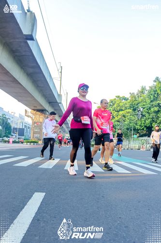 Race photo from Smartfren Run 2025 
