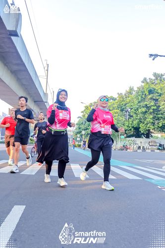 Race photo from Smartfren Run 2025 
