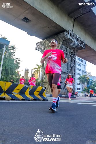 Race photo from Smartfren Run 2025 