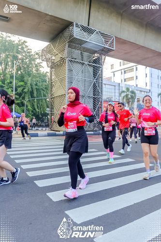 Race photo from Smartfren Run 2025 