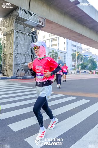 Race photo from Smartfren Run 2025 