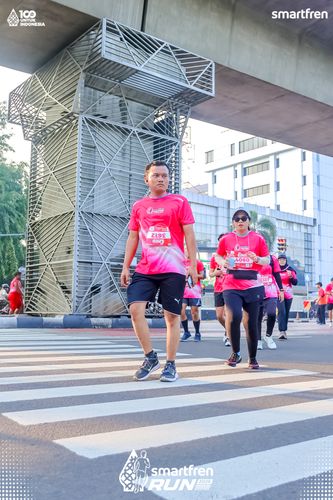 Race photo from Smartfren Run 2025 