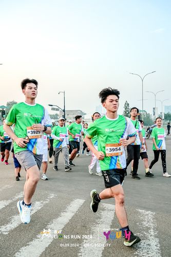 Race photo from BAF LIONS RUN 2024