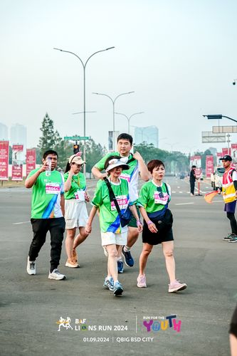 Race photo from BAF LIONS RUN 2024