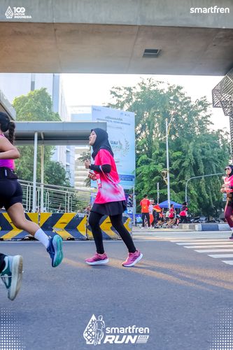 Race photo from Smartfren Run 2025 