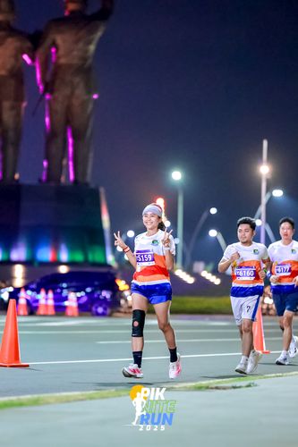 Race photo from PIK NITE RUN 2025