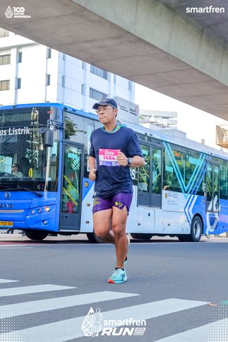 Race photo from Smartfren Run 2025 