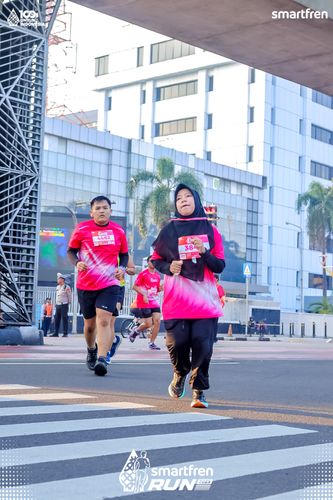 Race photo from Smartfren Run 2025 