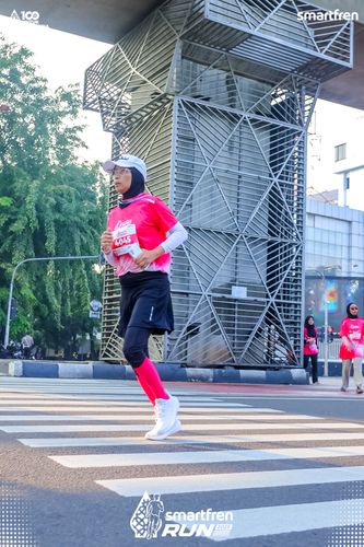 Race photo from Smartfren Run 2025 