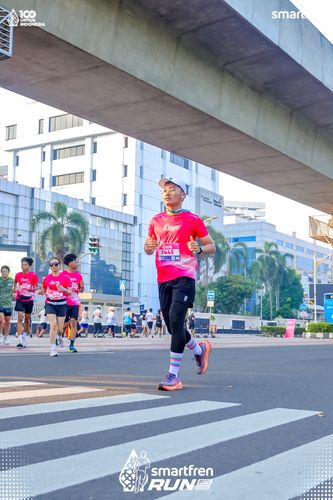 Race photo from Smartfren Run 2025 