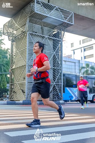 Race photo from Smartfren Run 2025 