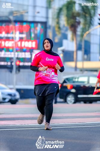Race photo from Smartfren Run 2025 