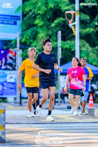 Race photo from Smartfren Run 2025 