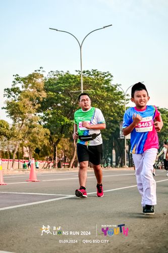 Race photo from BAF LIONS RUN 2024
