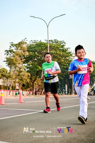 Race photo from BAF LIONS RUN 2024