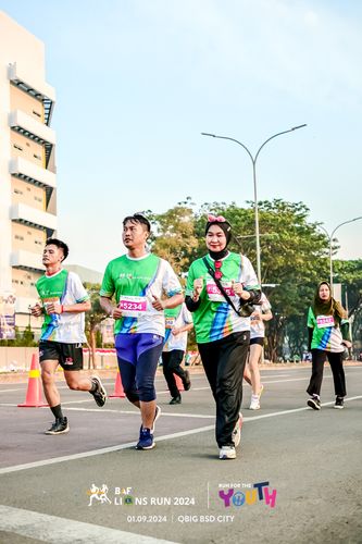 Race photo from BAF LIONS RUN 2024