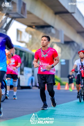 Race photo from Smartfren Run 2025 