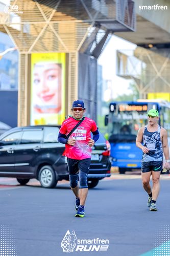 Race photo from Smartfren Run 2025 