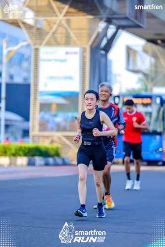 Race photo from Smartfren Run 2025 