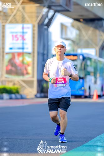 Race photo from Smartfren Run 2025 