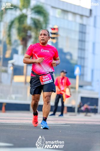 Race photo from Smartfren Run 2025 