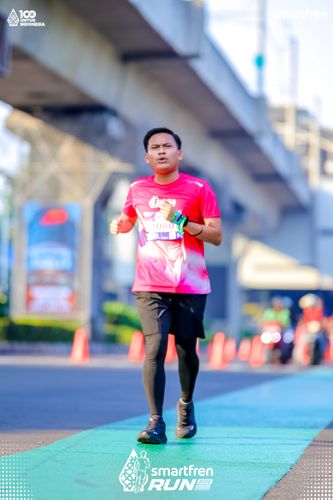 Race photo from Smartfren Run 2025 