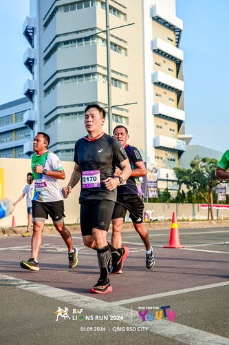 Race photo from BAF LIONS RUN 2024