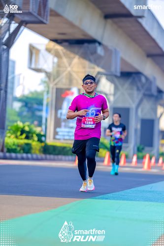 Race photo from Smartfren Run 2025 