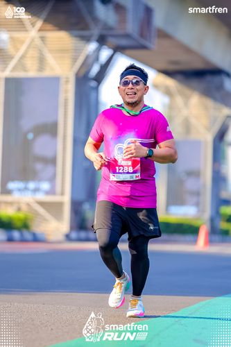 Race photo from Smartfren Run 2025 