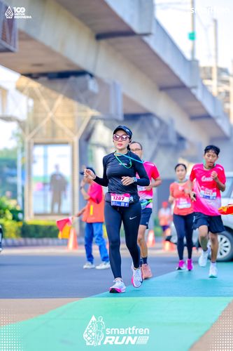 Race photo from Smartfren Run 2025 