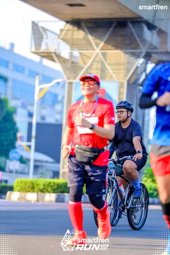 Race photo from Smartfren Run 2025 