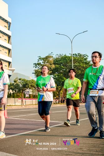 Race photo from BAF LIONS RUN 2024