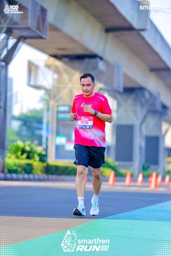 Race photo from Smartfren Run 2025 