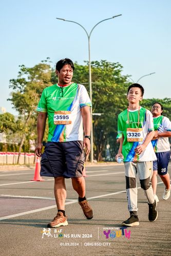 Race photo from BAF LIONS RUN 2024