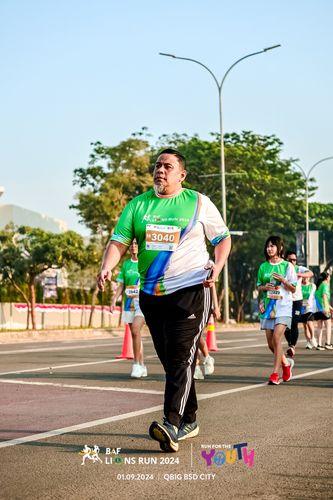 Race photo from BAF LIONS RUN 2024