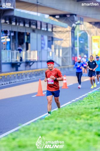 Race photo from Smartfren Run 2025 