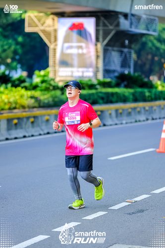 Race photo from Smartfren Run 2025 