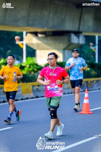 Race photo from Smartfren Run 2025 