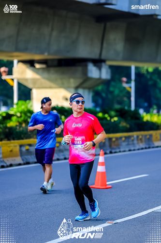 Race photo from Smartfren Run 2025 